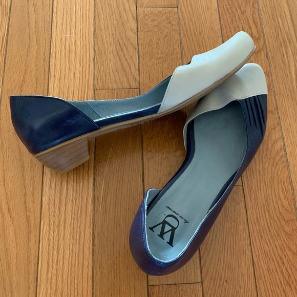 Diana Warner D'Orsay Pumps - Picture 8 of 8